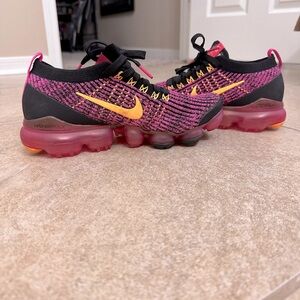 Women’s Nike Vapormax Flyknit 3 Pink Blast